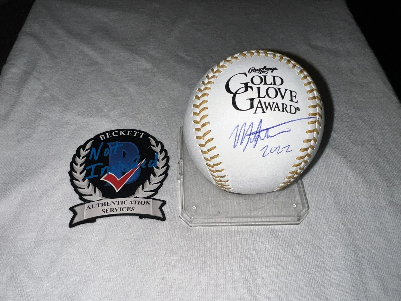 Myles Straw Signed Official Gold Glove Baseball Cleveland Guardians Beckett
