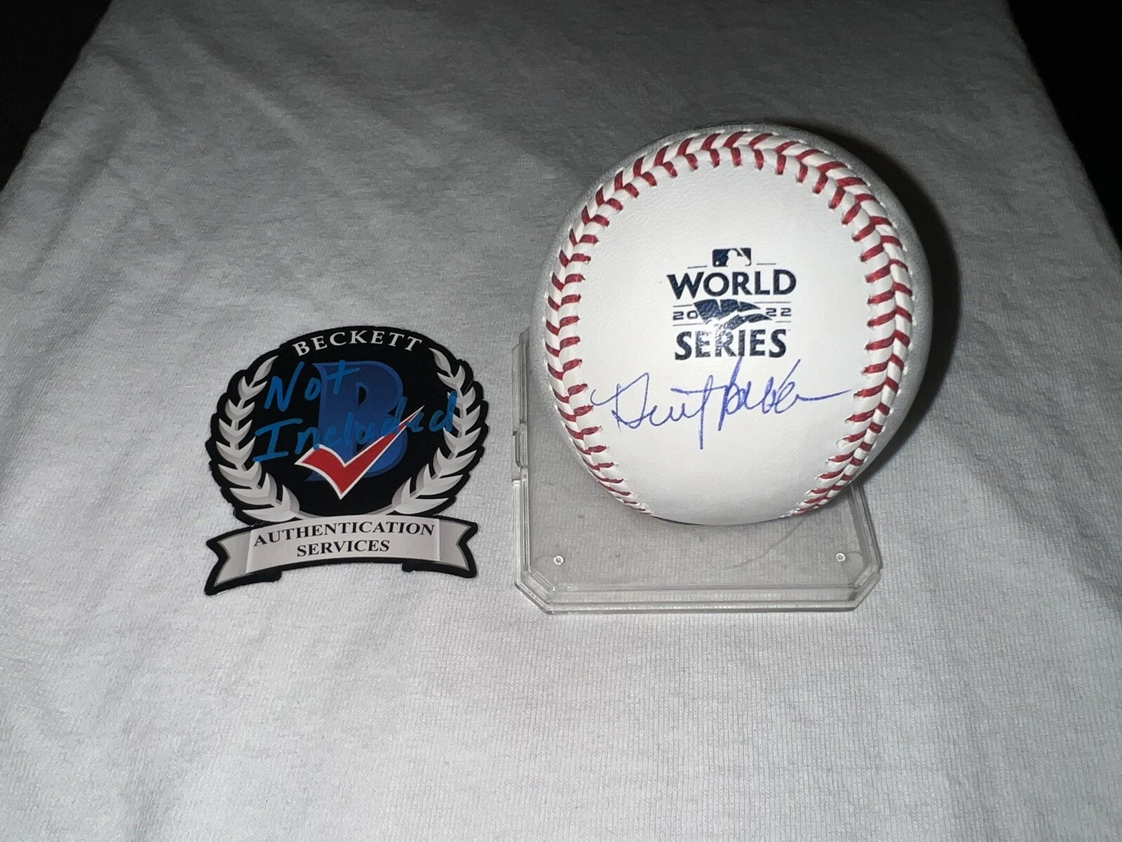 Dusty Baker Signed Official 2022 World Series Baseball Houston Astros Beckett