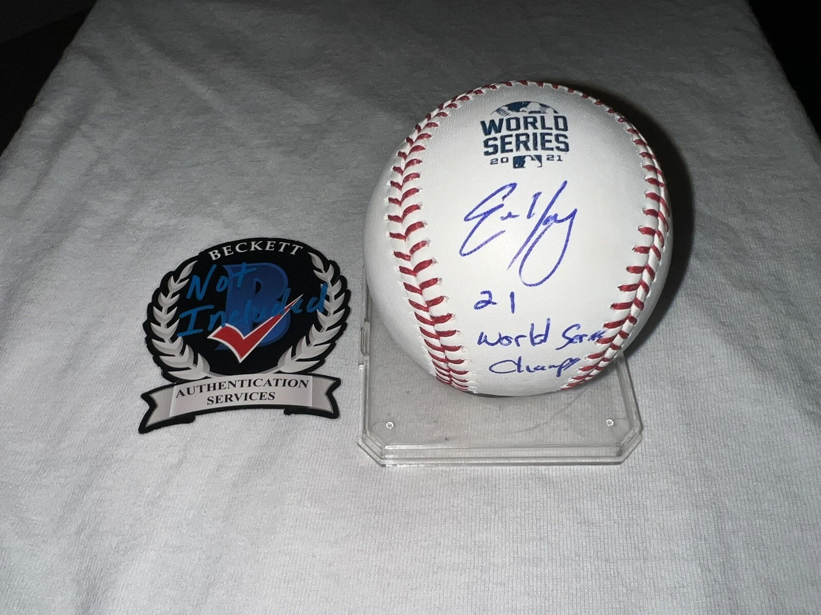 Eric Young Sr Signed Official 2021 World Series Baseball Atlanta Braves Beckett