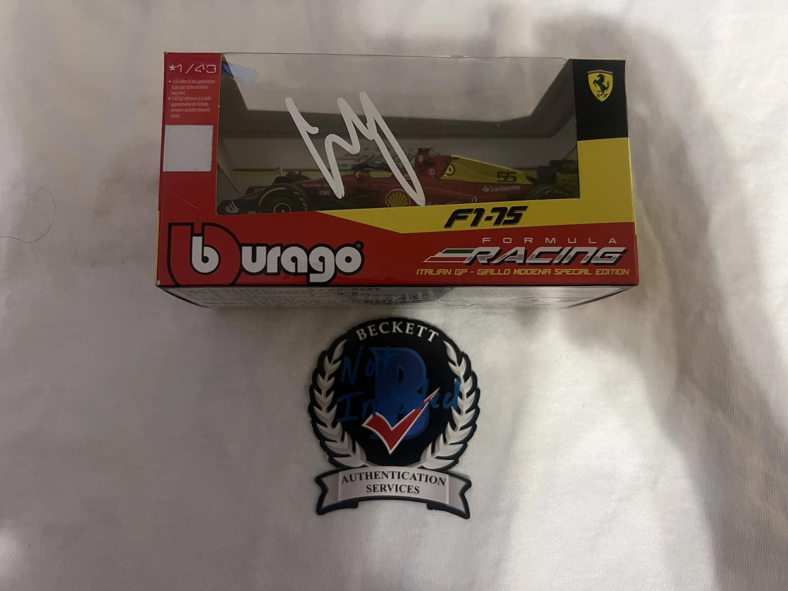 Carlos Sainz Signed Official Ferrari 1:43 Model Car 2022 Superstar Beckett #2