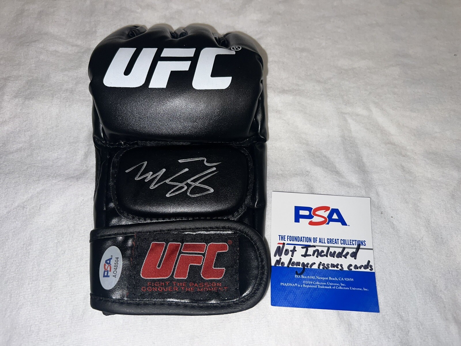 Khamzat Chimaev Signed UFC Glove Superstar Legend PSA/DNA #2