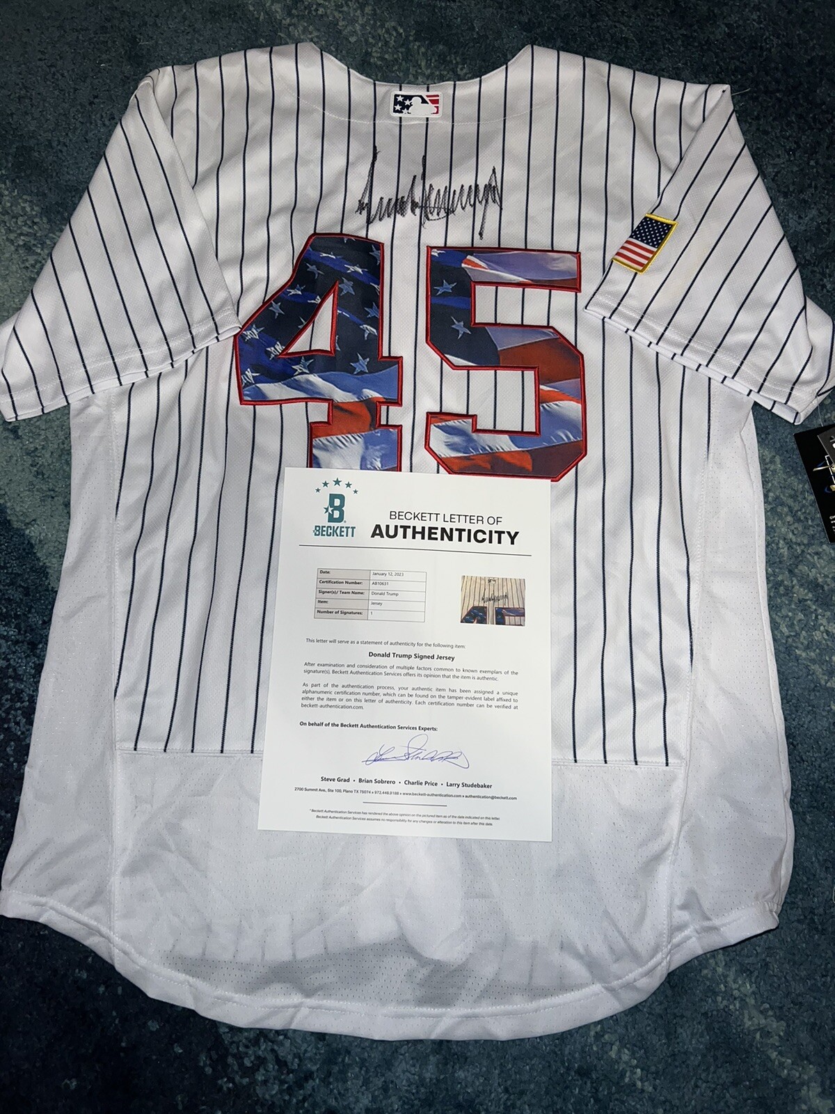 Donald Trump Signed #45 New York Yankees Independence Day Jersey MAGA Beckett