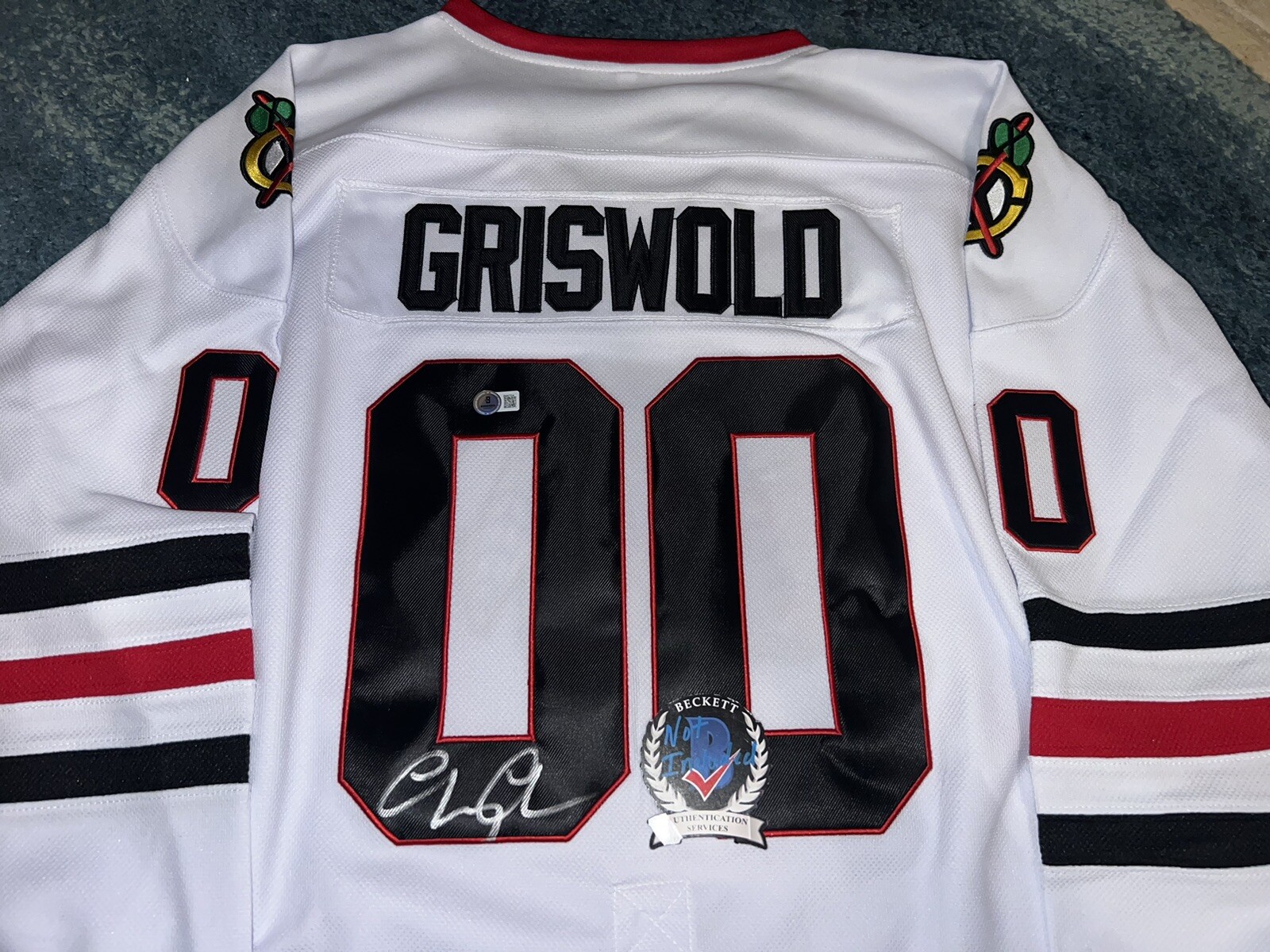Chevy Chase Signed Clark Griswold Jersey Nat Lampoons Vacation Beckett