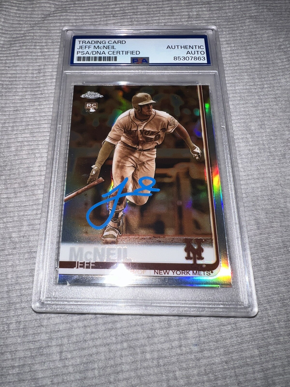 Jeff McNeil Signed 2019 Topps Chrome RC Trading Card New York Mets PSA/DNA