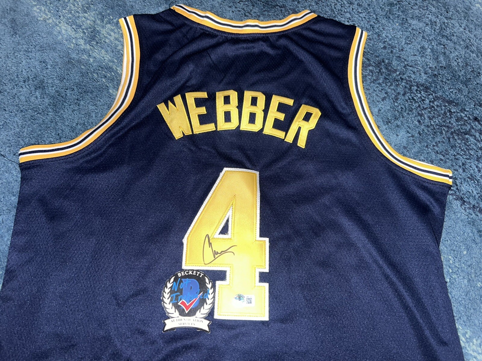 Chris Webber Signed University Of Michigan Jersey Fab Five #1 Overall Pick BAS 2