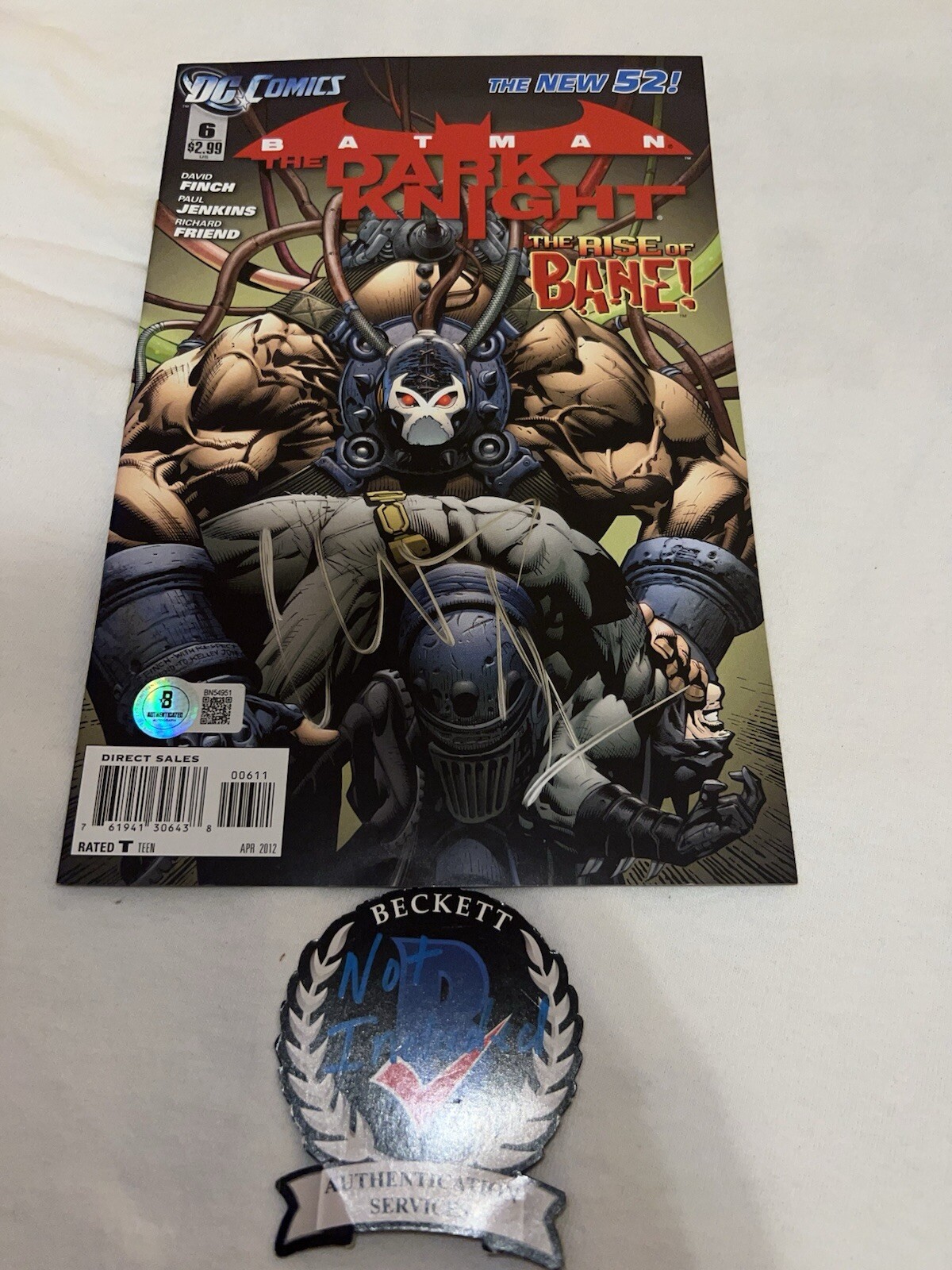 Christian Bale Signed Official DC The Dark Knight Comic Book Legend Beckett #5