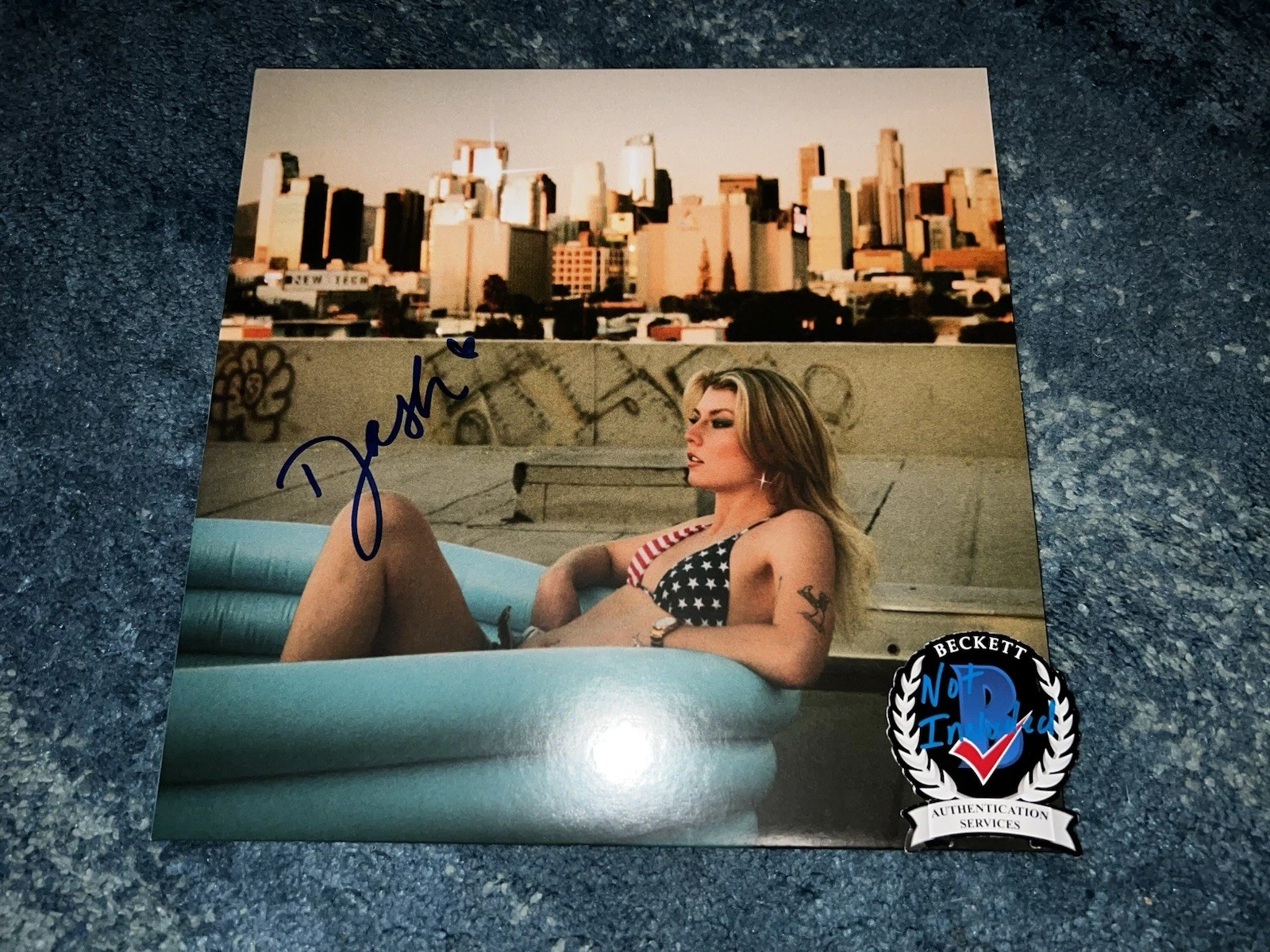 Dasha Signed What Happens Now?  Vinyl Album Country Superstar Sexy Beckett