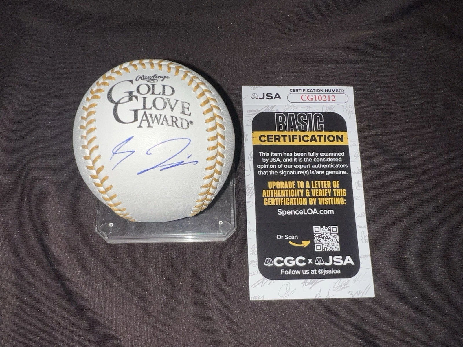 Sal Frelick Signed Official Gold Glove Baseball Milwaukee Brewers JSA Auth #2