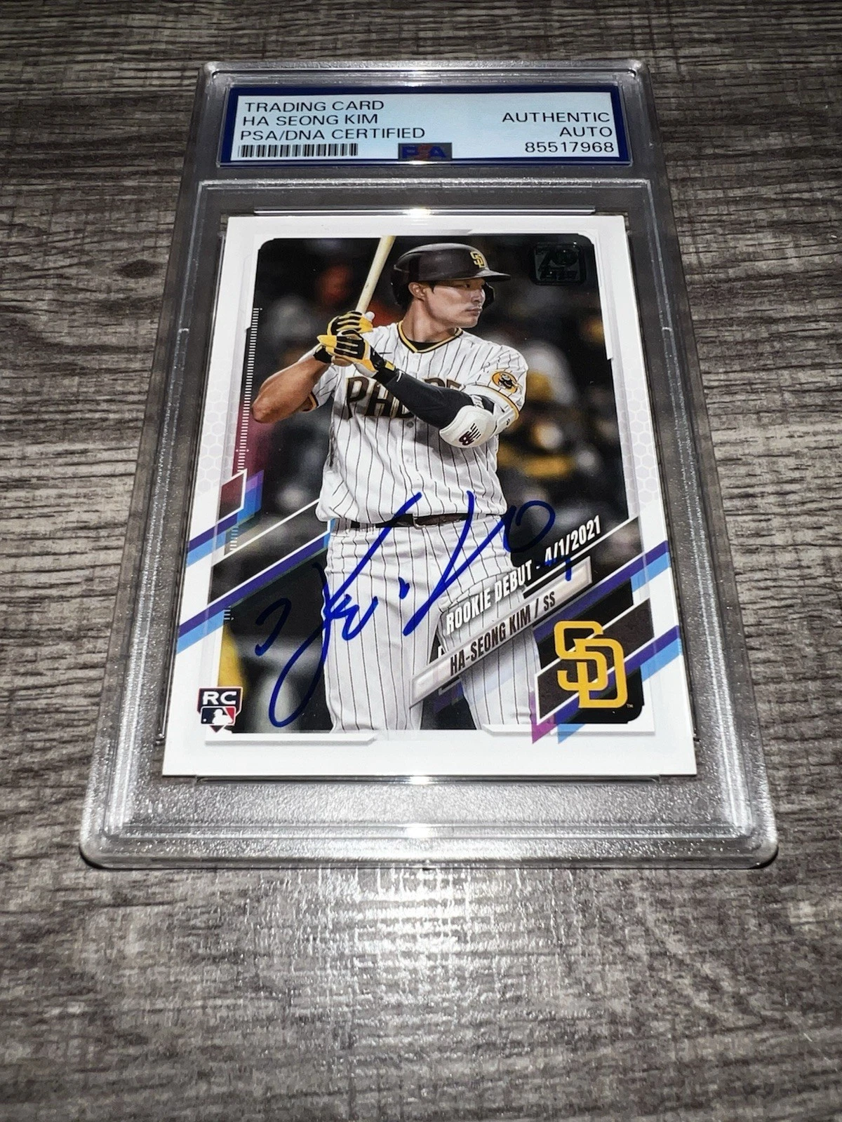 Ha-Seong Kim Signed 2021 Topps Update RC Trading Card San Diego Padres PSA/DNA