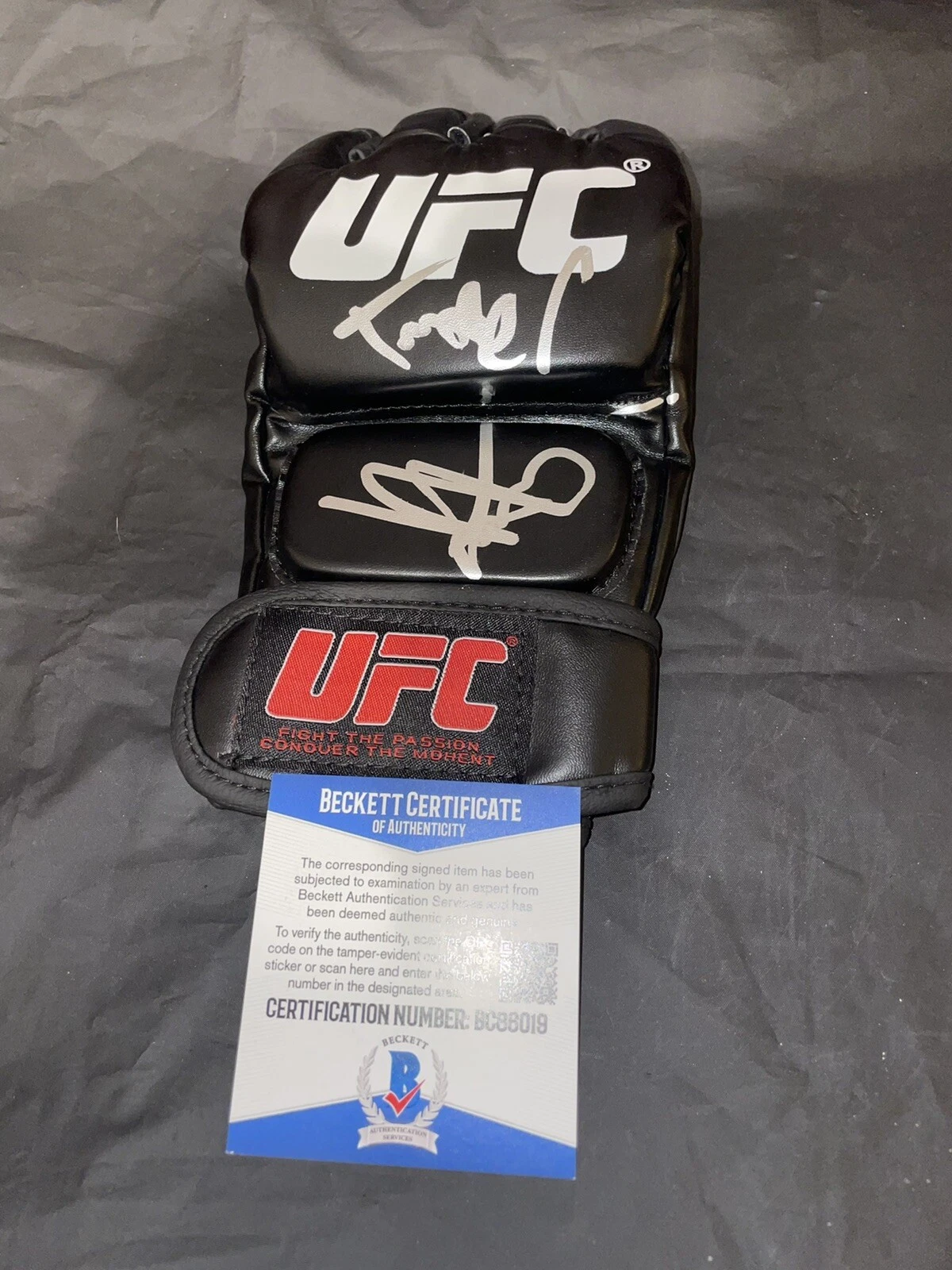 Henry Cejudo Signed UFC Boxing Glove Champion The Messenger Beckett