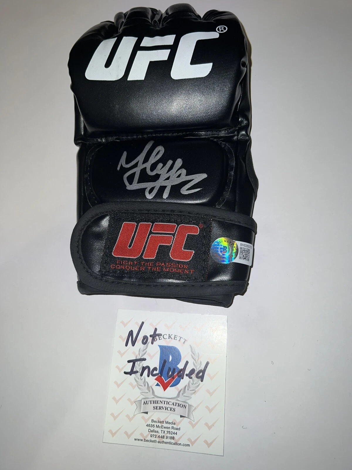 Said Nurmagomedov Signed UFC Glove Flyweight Dagestan Russia Beckett #7