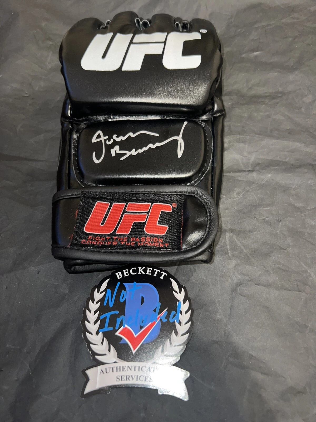Joseph Benavidez Signed UFC Boxing Glove UFC Champ Beckett