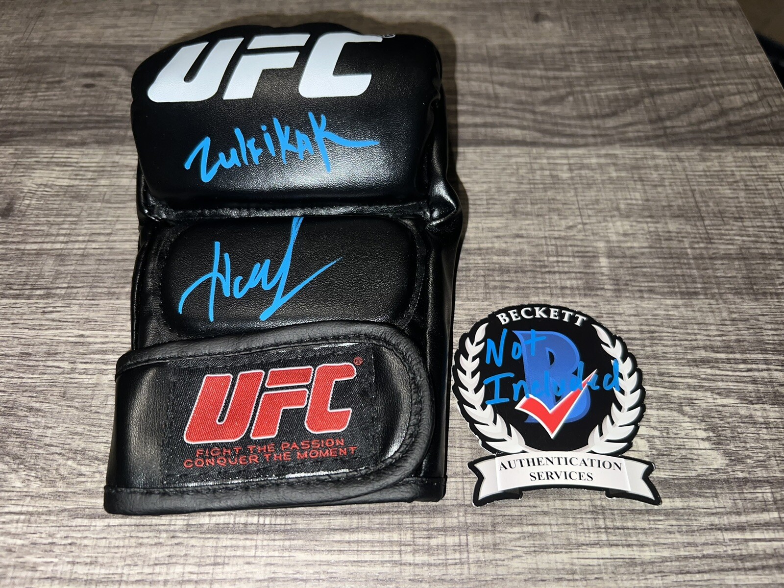 Assu Almabayev Signed UFC Glove Zulfikar Champion Beckett #2