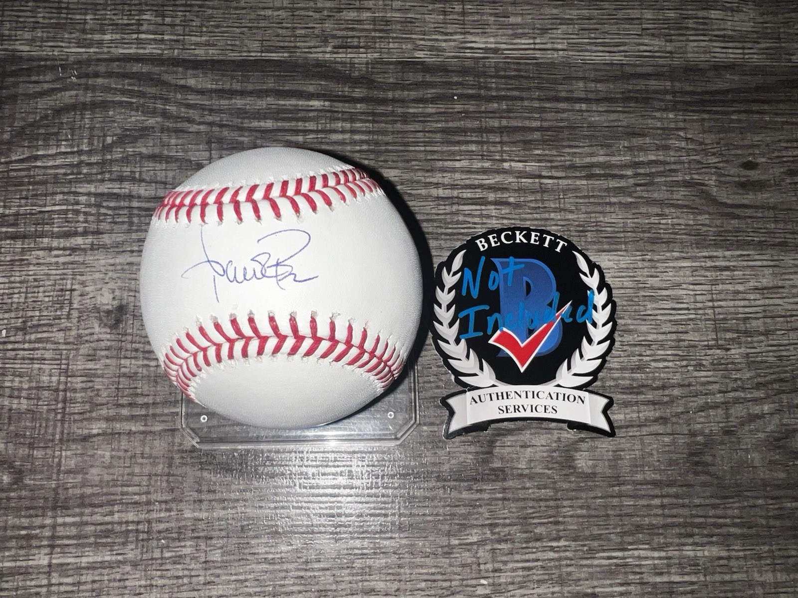 Aaron Boone Signed Official Major League Baseball New York Yankees Beckett