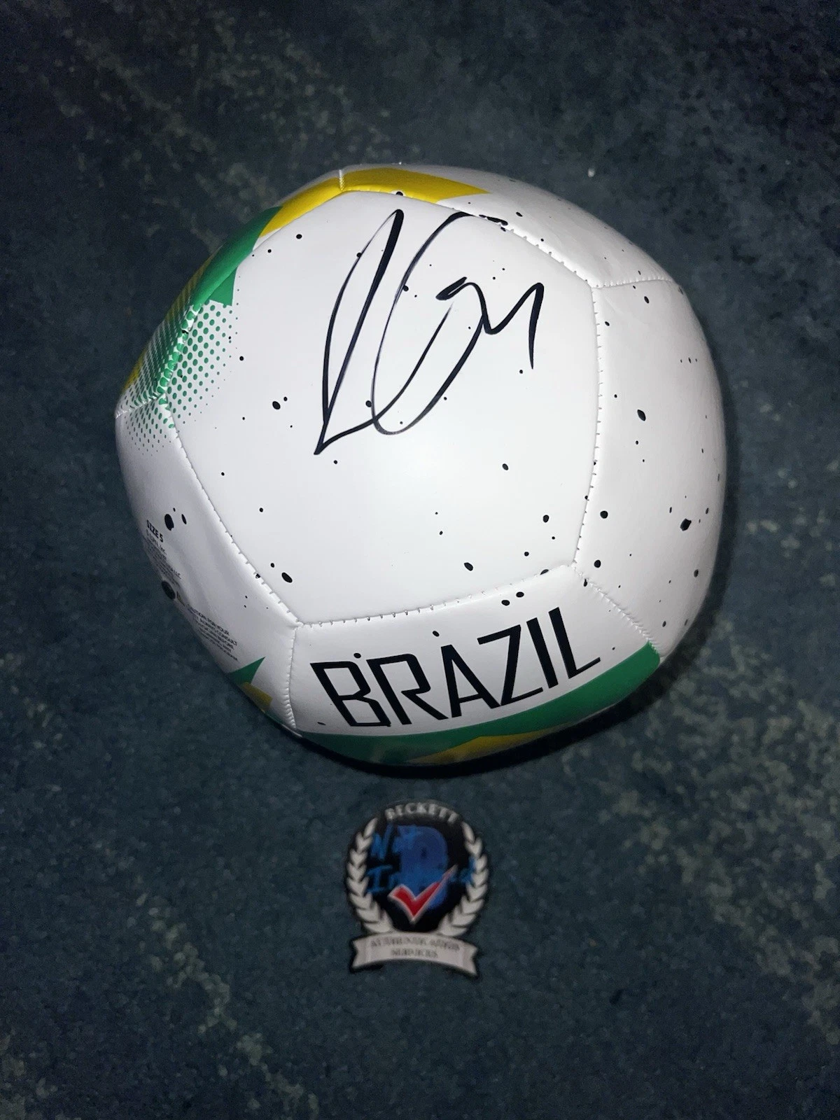 Rodrygo Signed Official Brazil Soccer Ball World Cup Real Madrid Star Beckett