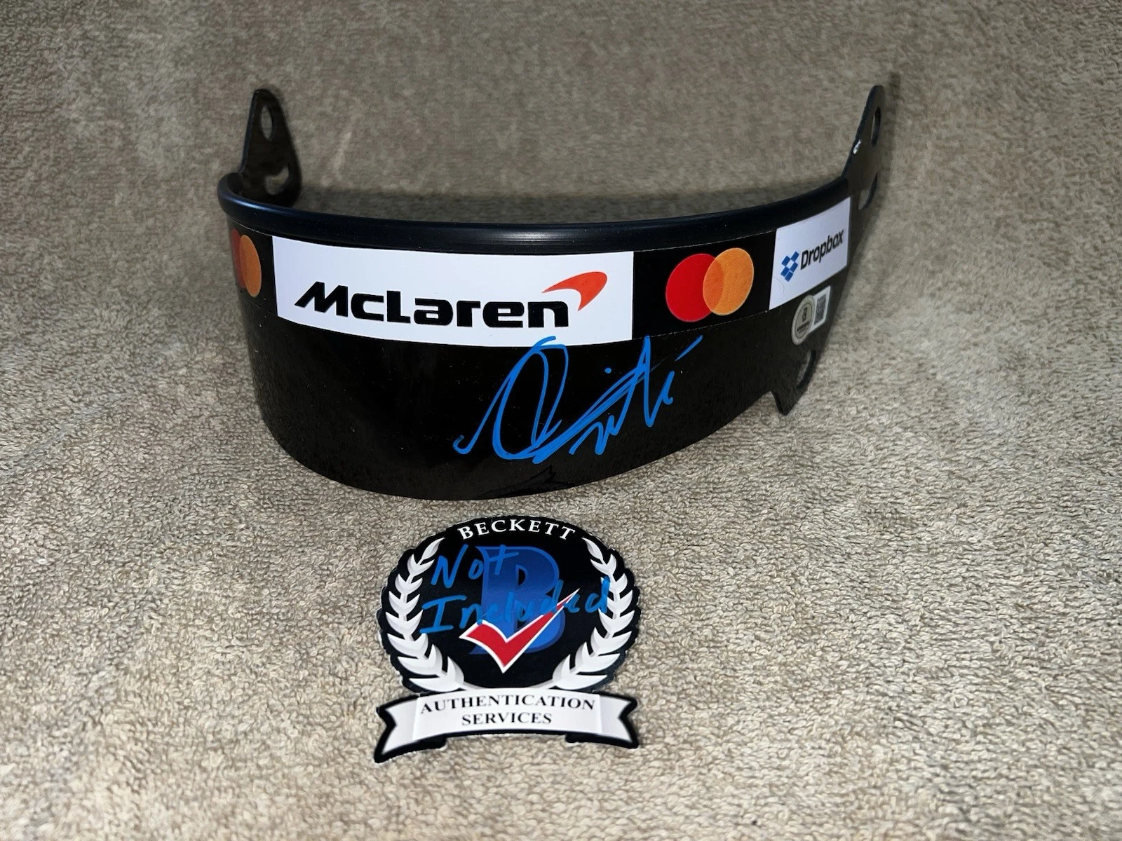 Mika Hakkinen Signed 1:1 Full Size Helmet Visor Only McLaren Champ Beckett