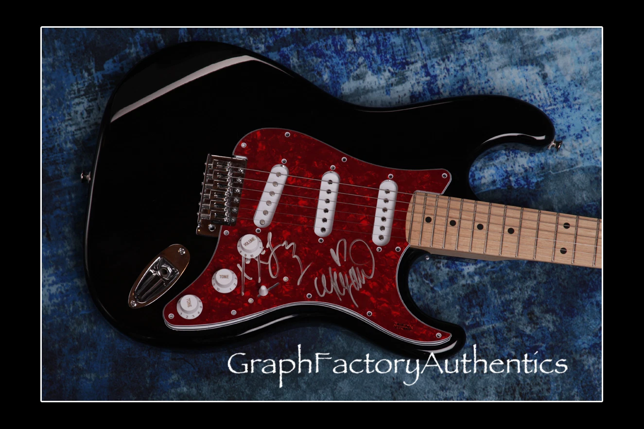 GFA Best Thing I Never Had Duo * MEGAN AND LIZ *  Signed Electric Guitar COA