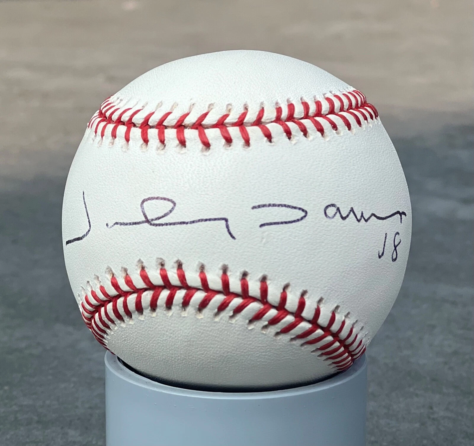 Johnny Damon Signed Autograph MLB Official Baseball Boston Red Sox NY Yankees