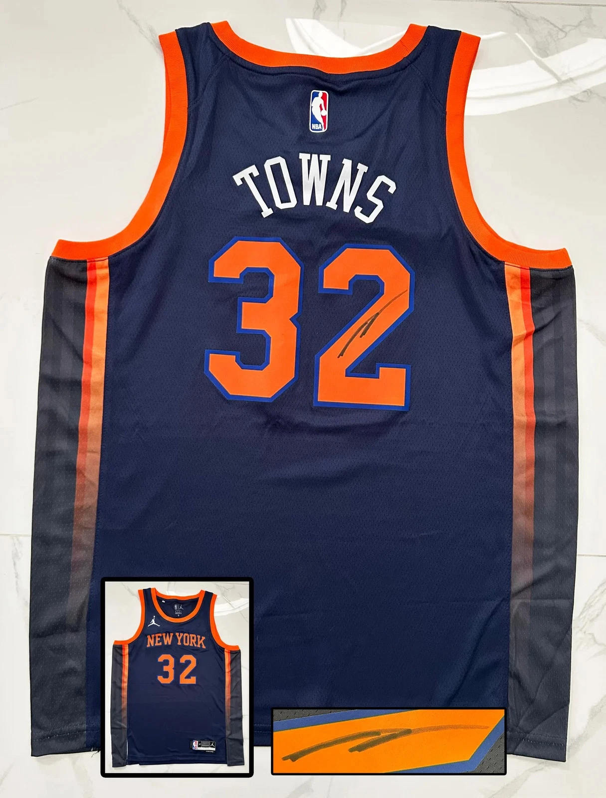 Karl-Anthony Towns Signed Jersey New York Knicks COA