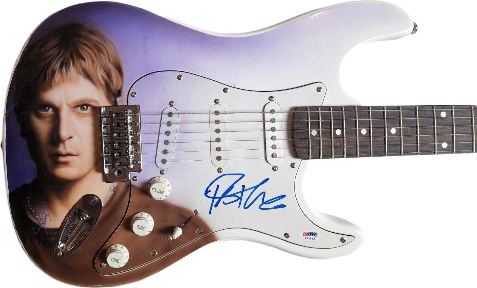 Matchbox Twenty Rob Thomas Signed Airbrushed Painting Guitar UACC AFTAL PSA