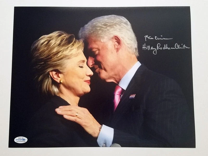 Bill and Hillary Clinton Signed Autographed 11x14 Photo
