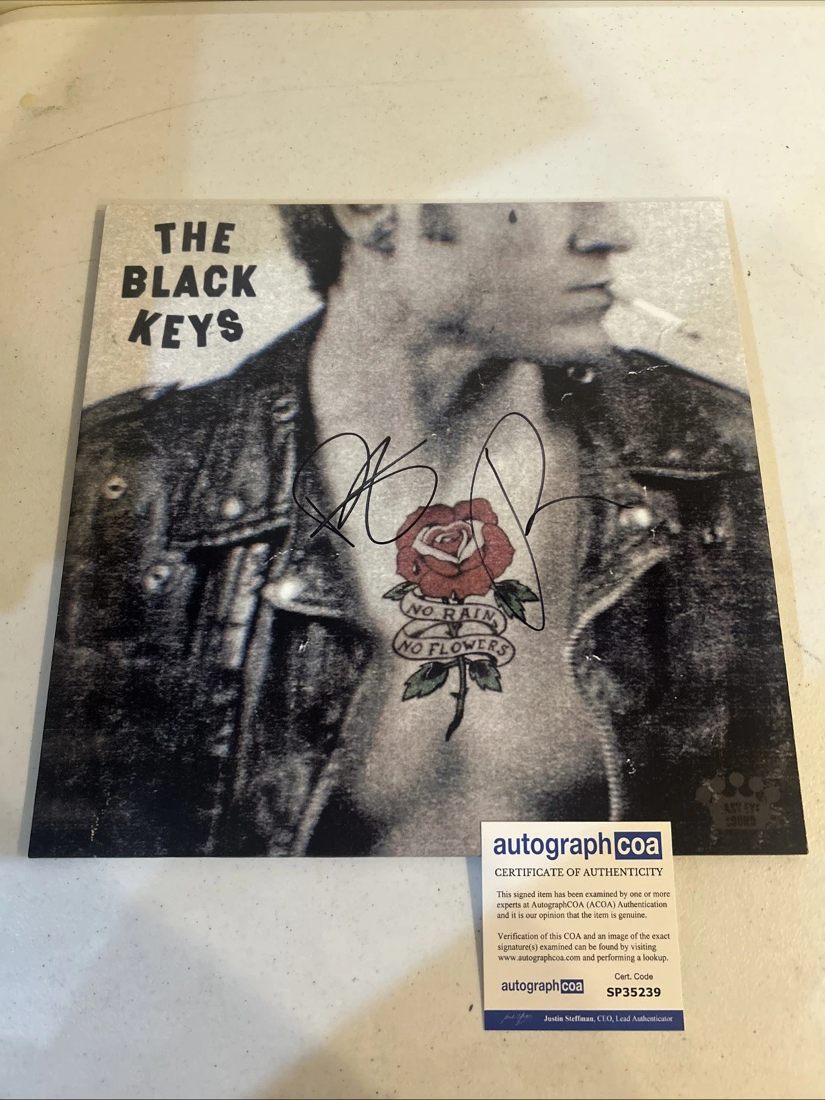 THE BLACK KEYS SIGNED AUTOGRAPH VINYL ACOA NO RAIN NO FLOWERS RECORD LP