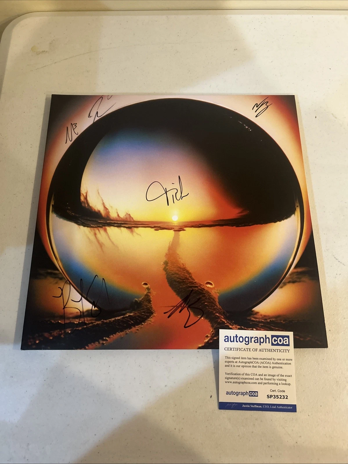 CAGE THE ELEPHANT SIGNED AUTOGRAPH VINYL ALBUM ACOA NEON PILL RECORD LP