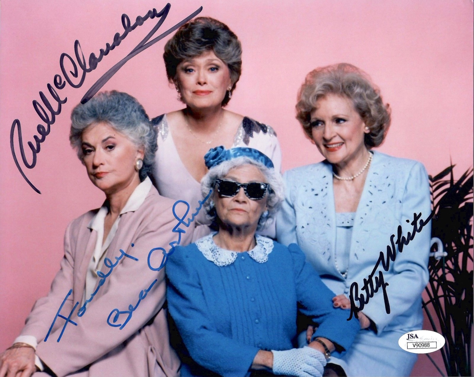 GOLDEN GIRLS HAND SIGNED 8x10 COLOR PHOTO      SIGNED BY BEA+RUE+BETTY       JSA