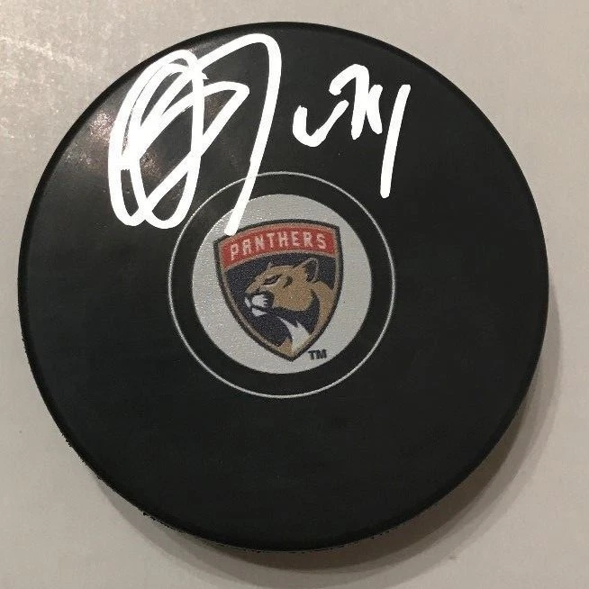 OWEN TIPPETT SIGNED FLORIDA PANTHERS PUCK W/CASE COA
