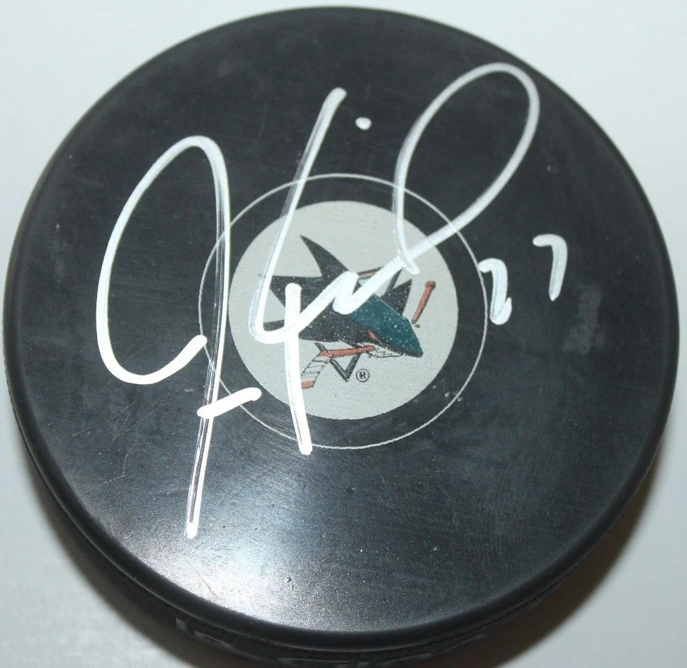 JEREMY ROENICK SIGNED SAN JOSE SHARKS PUCK W/ CASE COA