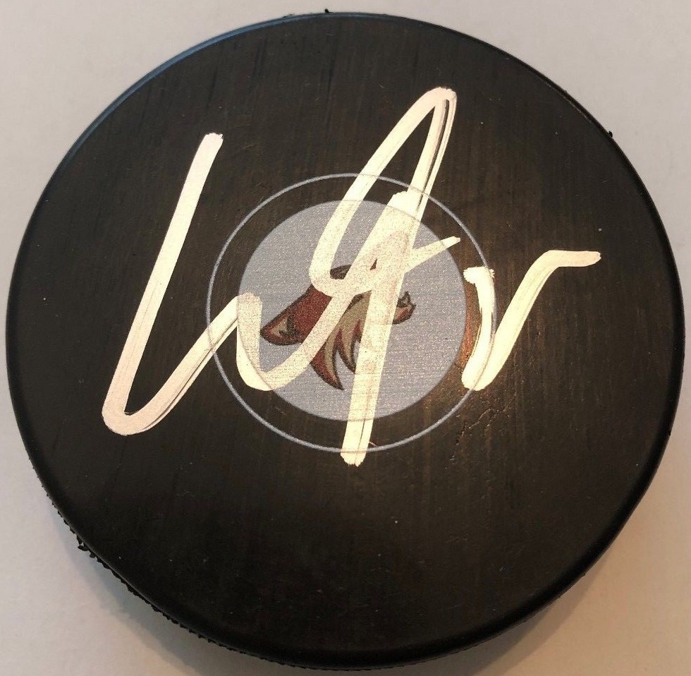 CHRISTIAN DVORAK SIGNED ARIZONA COYOTES PUCK W/CASE COA