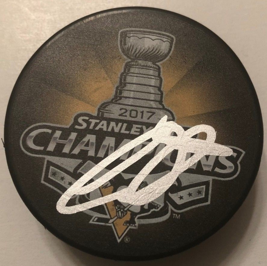 IAN COLE SIGNED 2017 STANLEY CUP PUCK W/CASE PITTSBURGH PENGUINS COA