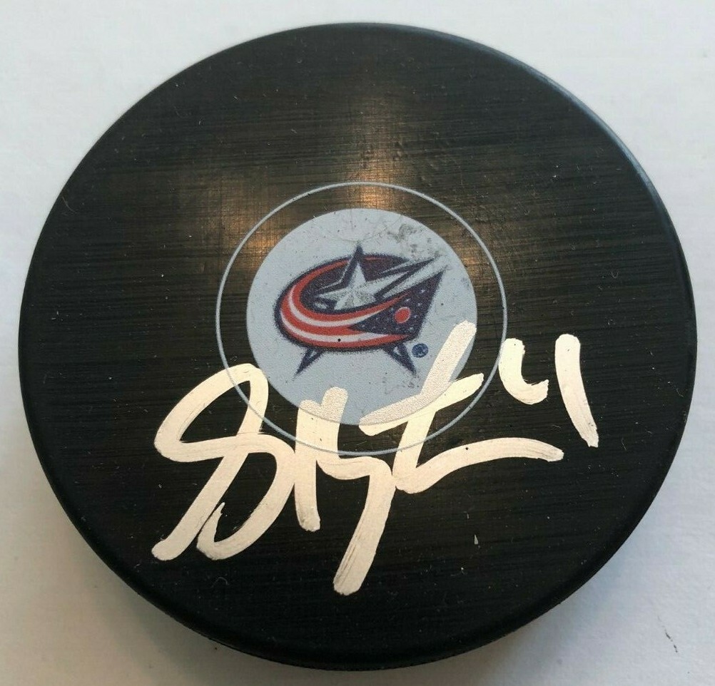 SCOTT HARRINGTON SIGNED COLUMBUS BLUE JACKETS HOCKEY PUCK W/CASE COA