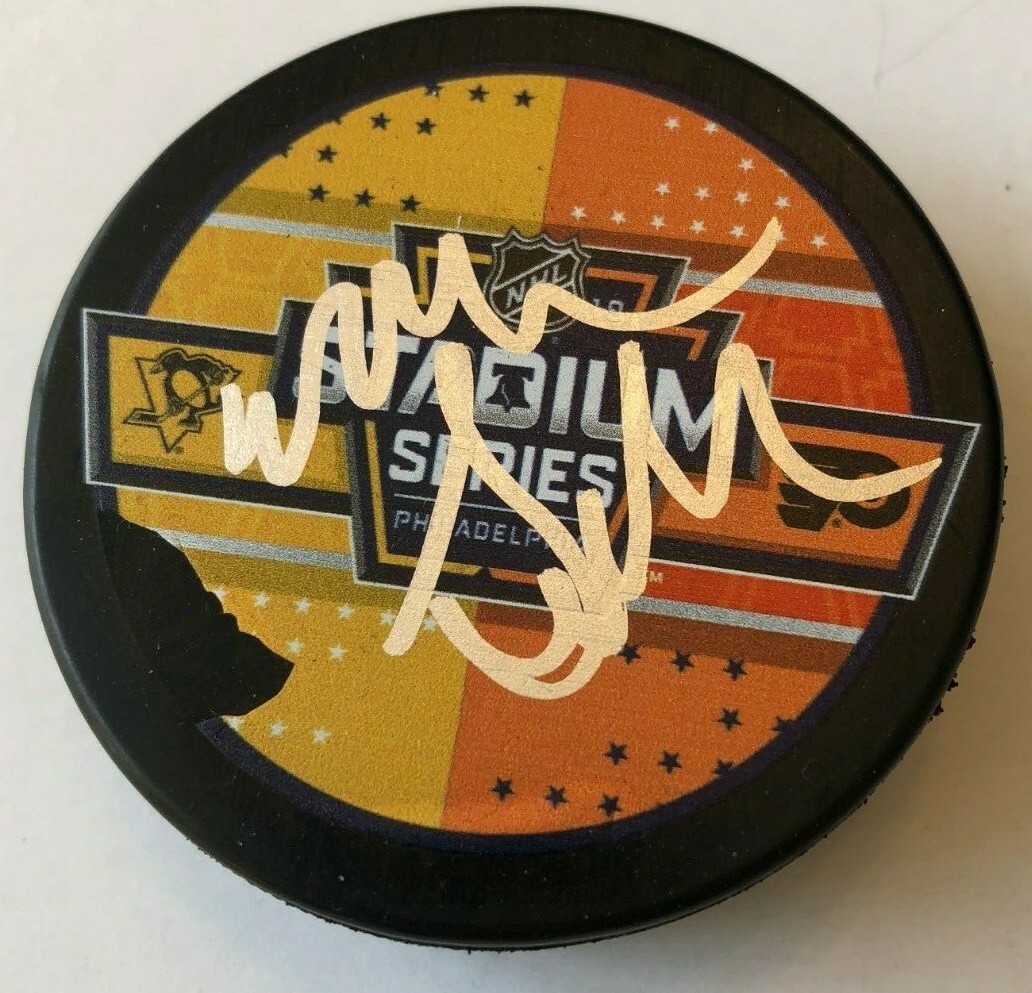 MIKE SULLIVAN SIGNED 2019 STADIUM SERIES HOCKEY PUCK W/CASE PENGUINS COA