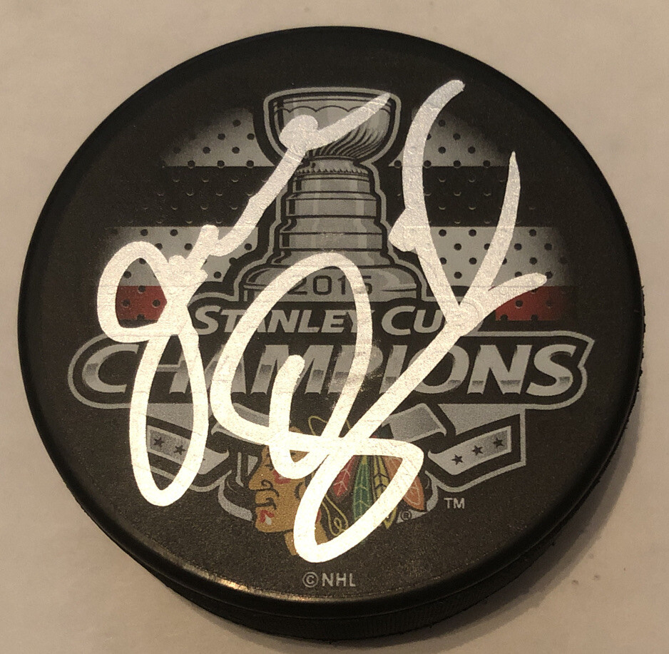 JOEL QUENNEVILLE SIGNED 2015 STANLEY CUP CHAMPS PUCK W/ CASE BLACKHAWKS COA