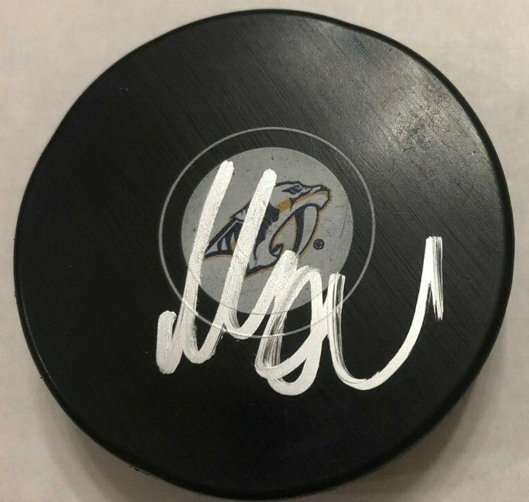 MIKAEL GRANLUND SIGNED NASHVILLE PREDATORS HOCKEY PUCK W/ CASE COA