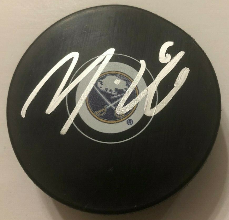 MARCO SCANDELLA SIGNED BUFFALO SABRES HOCKEY PUCK W/ CASE COA