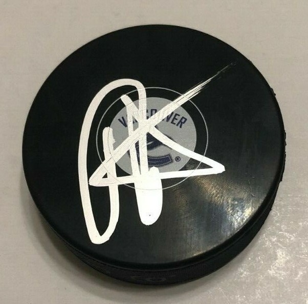 TYLER MYERS SIGNED VANCOUVER CANUCKS HOCKEY PUCK W/ CASE COA