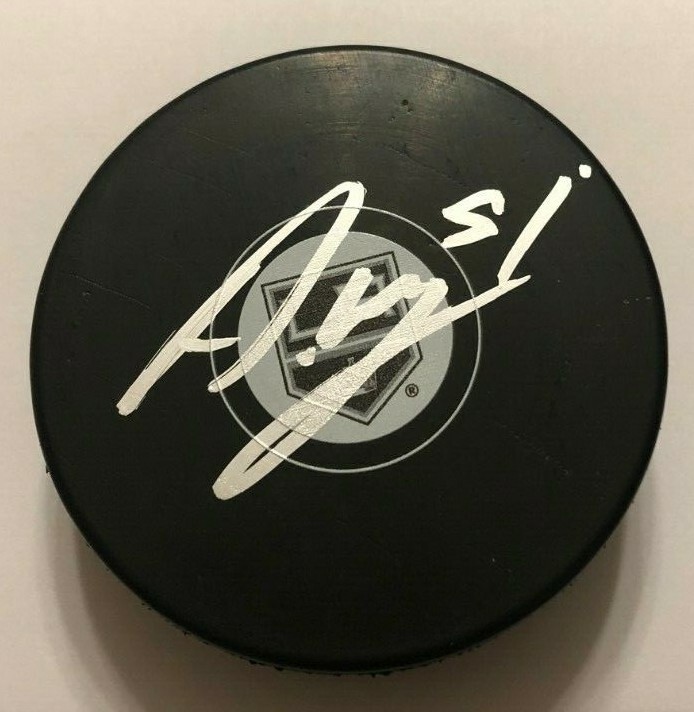 AUSTIN WAGNER SIGNED LOS ANGELES KINGS HOCKEY PUCK W/ CASE COA