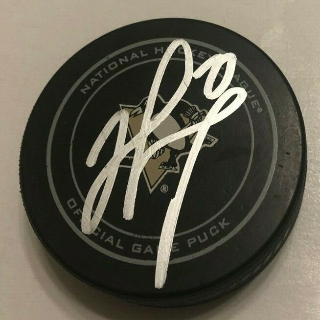 MATT MURRAY SIGNED PITTSBURGH PENGUINS OFFICIAL GAME HOCKEY PUCK W/ CASE COA
