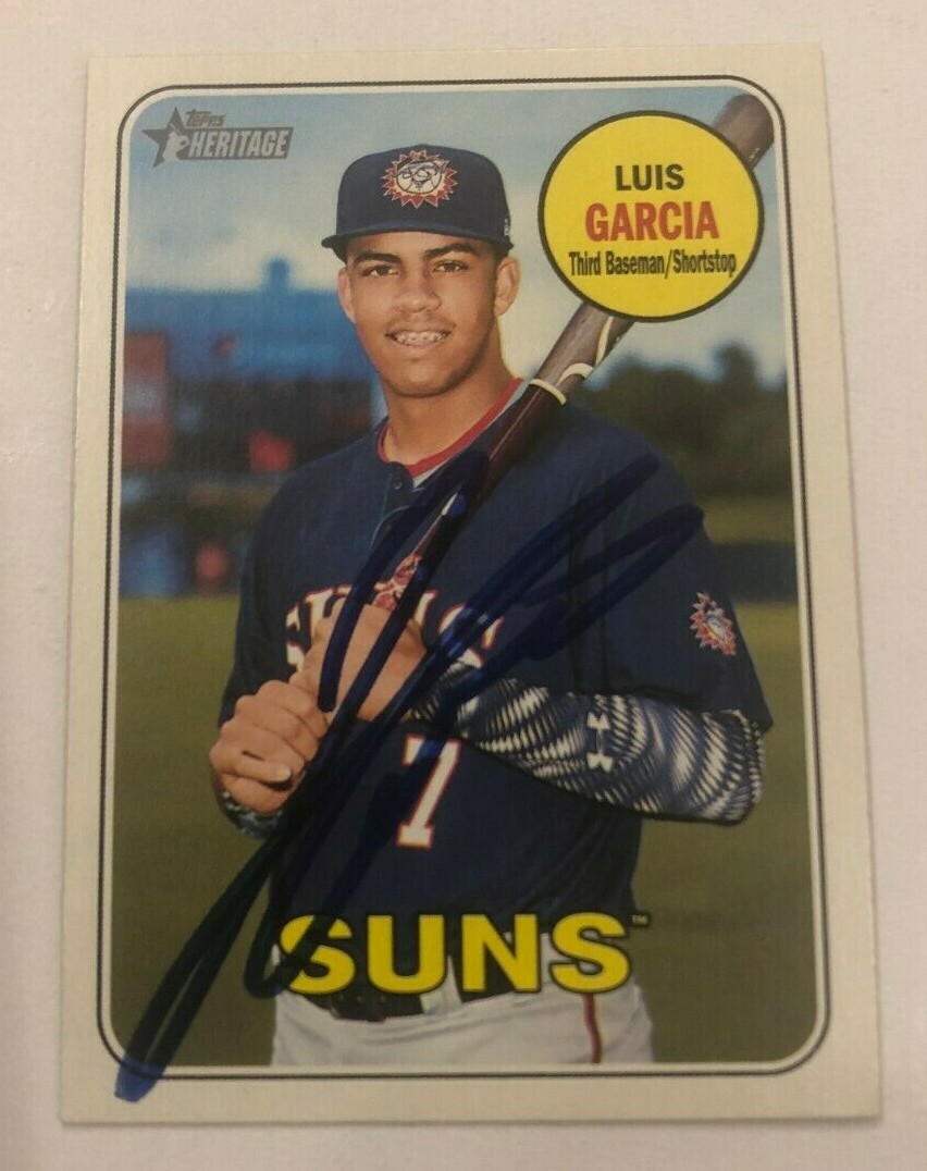 LUIS GARCIA SIGNED 2018 TOPPS HERITAGE MINORS PROSPECT ROOKIE CARD AUTO