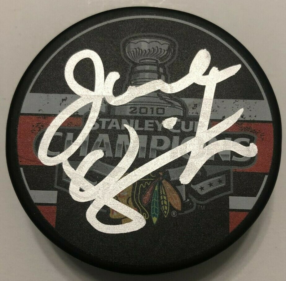 JOEL QUENNEVILLE SIGNED 2010 STANLEY CUP PUCK W/CASE CHICAGO BLACKHAWKS COA