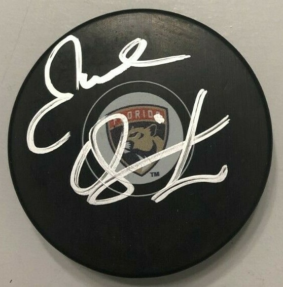 JOEL QUENNEVILLE SIGNED FLORIDA PANTHERS HOCKEY PUCK W/CASE COA