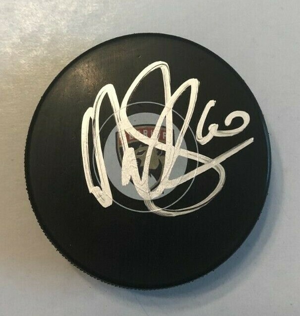 CHRIS DRIEDGER SIGNED FLORIDA PANTHERS HOCKEY PUCK W/ CASE COA
