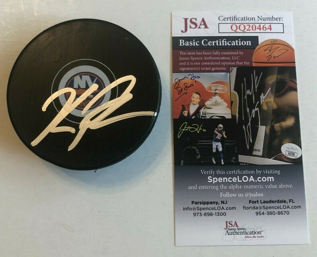 KYLE PALMIERI SIGNED NEW YORK ISLANDERS HOCKEY PUCK W/ CASE JSA COA