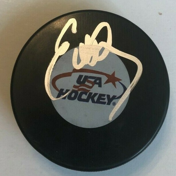 EDDIE OLCZYK SIGNED USA HOCKEY PUCK W/ CASE BLACKHAWKS JETS PENGUINS RANGERS COA
