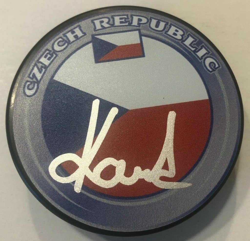 MARTIN KAUT SIGNED CZECH REPUBLIC HOCKEY PUCK W/ CASE COLORADO AVALANCHE COA