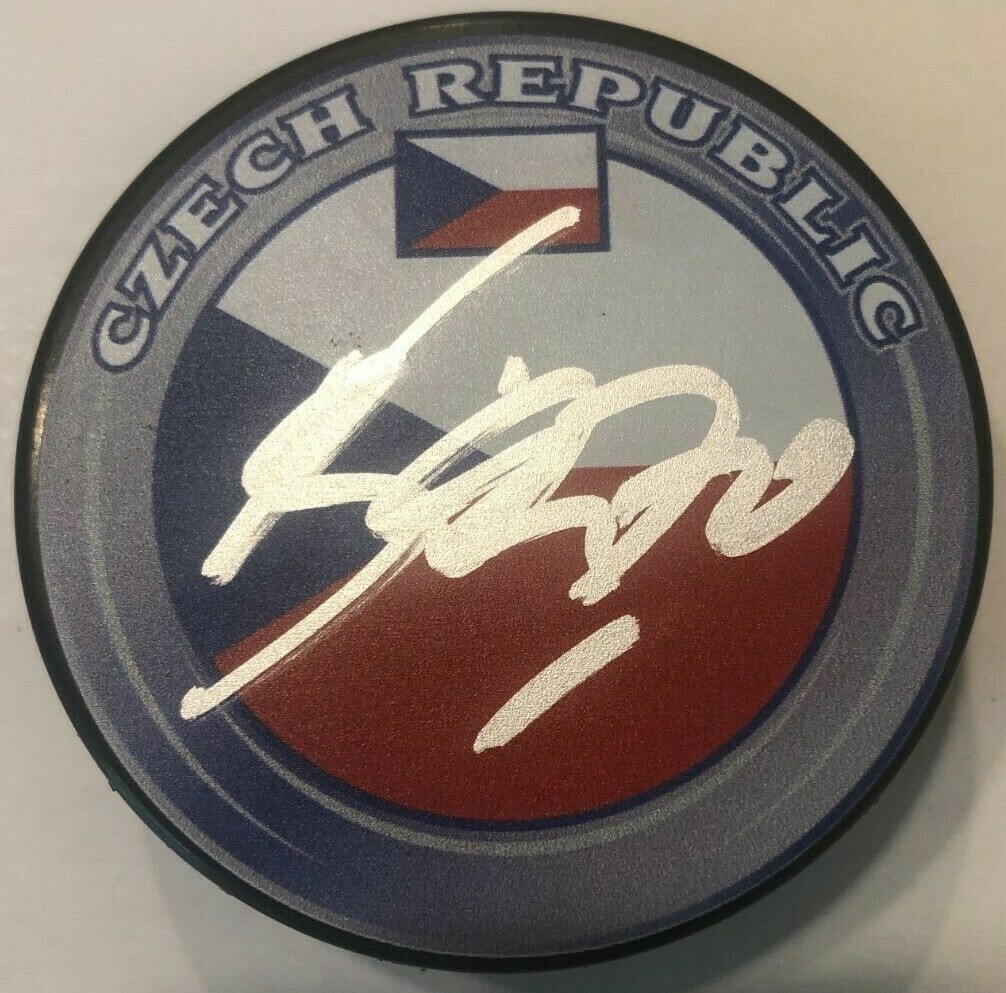 KAREL VEJMELKA SIGNED CZECH REPUBLIC HOCKEY PUCK W/ CASE ARIZONA COYOTES COA