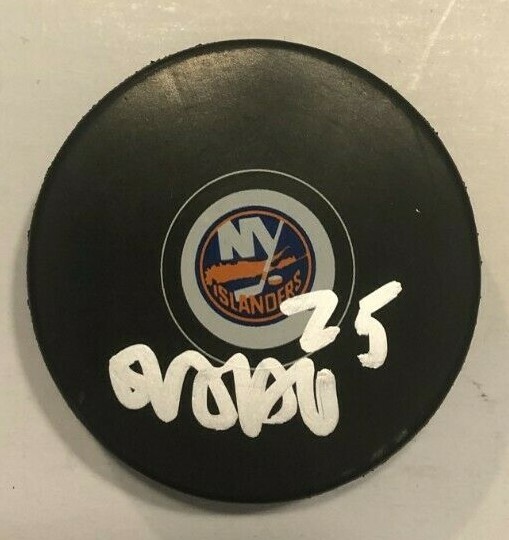 SEBASTIAN AHO SIGNED NEW YORK ISLANDERS HOCKEY PUCK W/ CASE COA