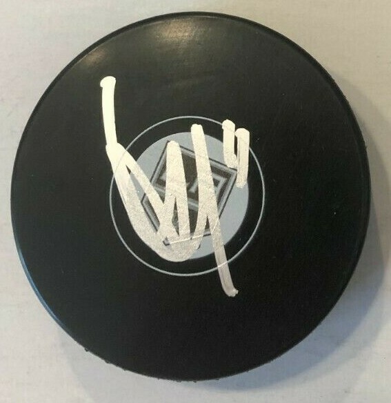 VIKTOR ARVIDSSON SIGNED LOS ANGELES KINGS HOCKEY PUCK W/ CASE COA